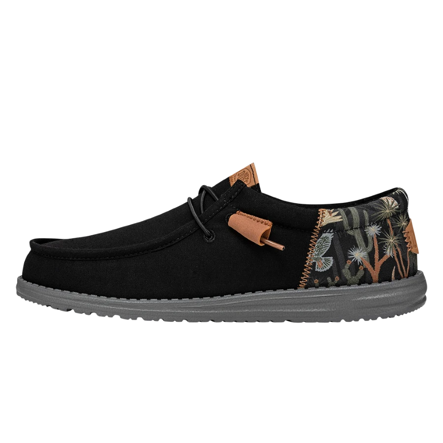 Wally Funk Oasis - Black 1 Wally Funk Oasis - Black